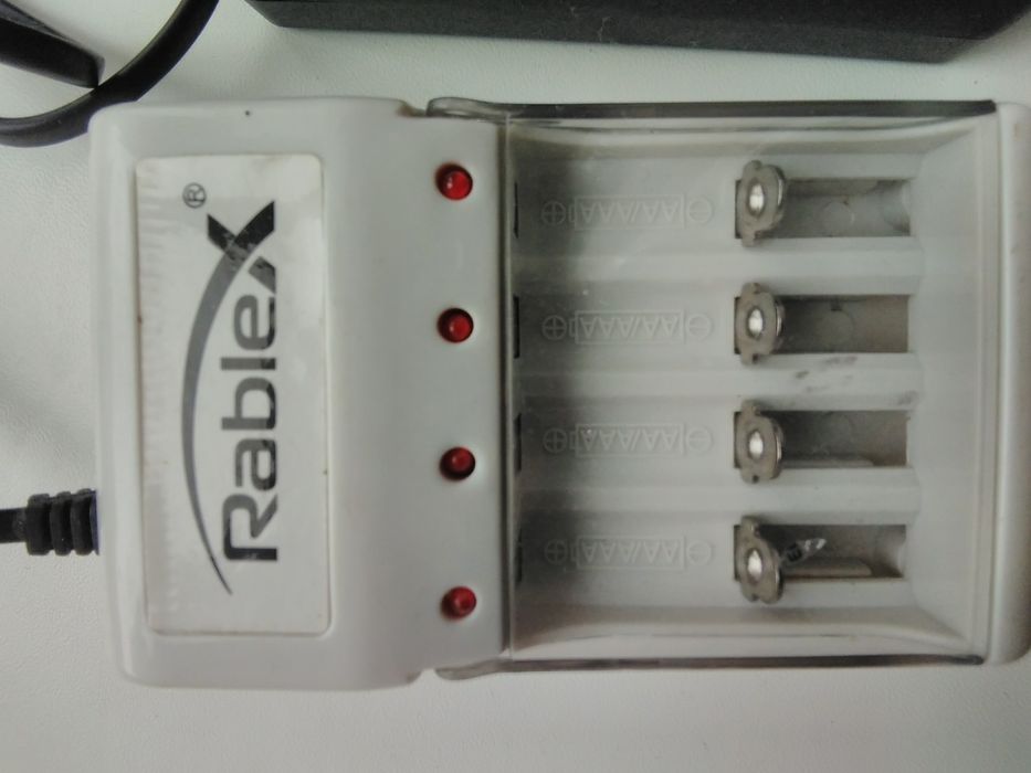 Зарядное устройства для пальчиковых аккумуляторов