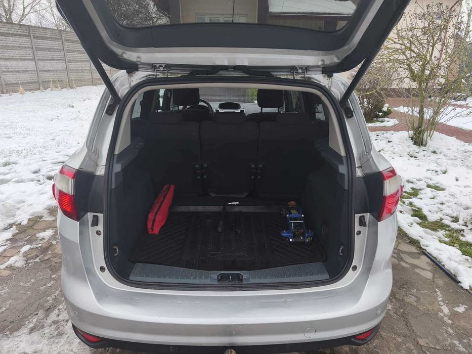 Ford C max 2,0 Tdci 140km