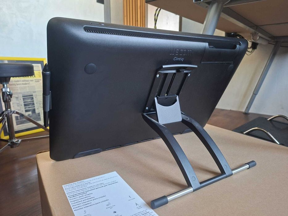 Wacom Cintiq 22 FHD - DTK2260K0A