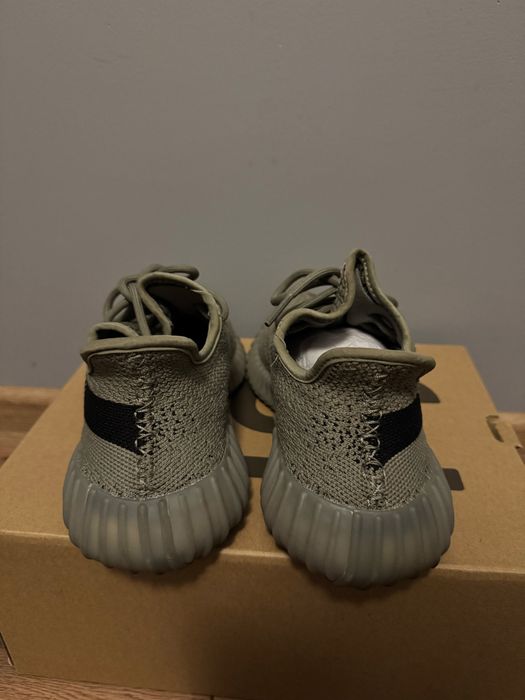 Yeezy boost 350 V2
