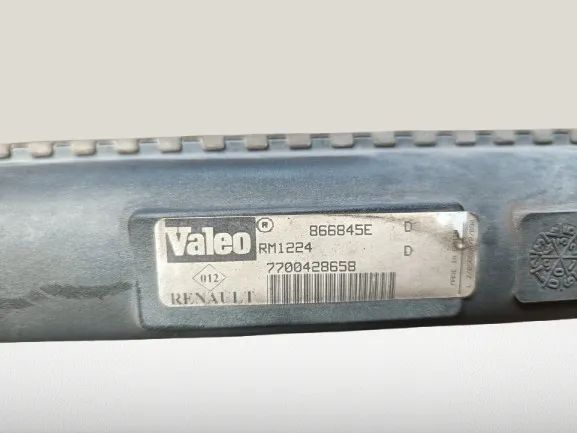 Radiador de água RENAULT Clio II (BB0/1/2_, CB0/1/2_)
