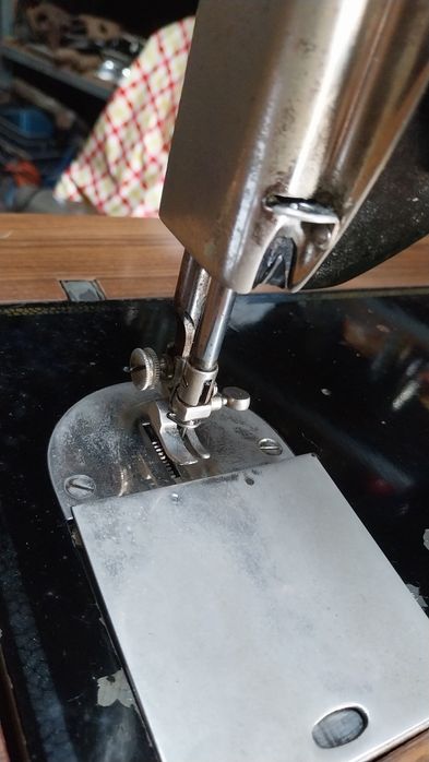 Maquina de costura Oliva