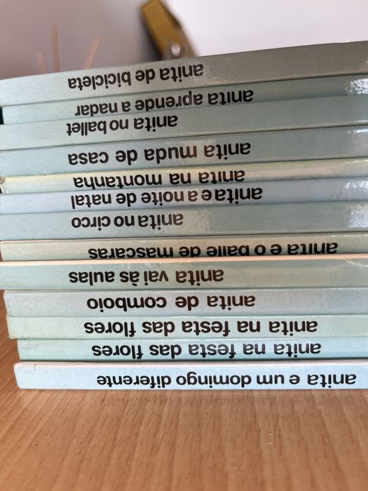 Livros coleção Anita
