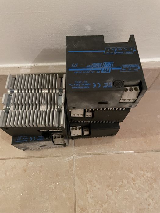 Relés de dimar lampadas +ou ~ brilho