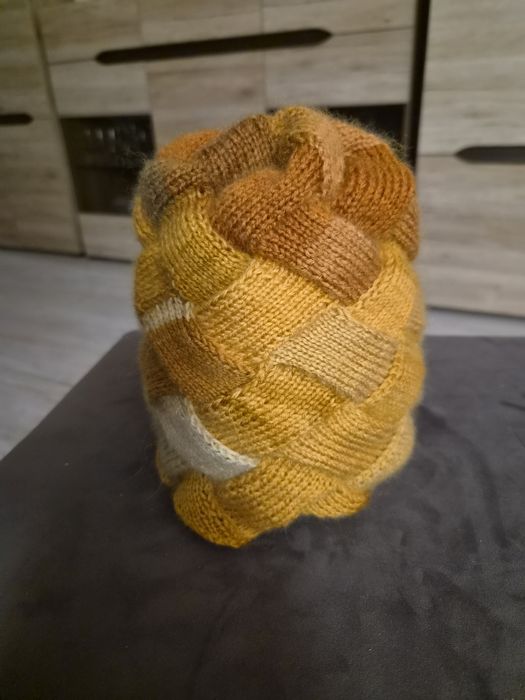 Kolorowa Czapka entrelac