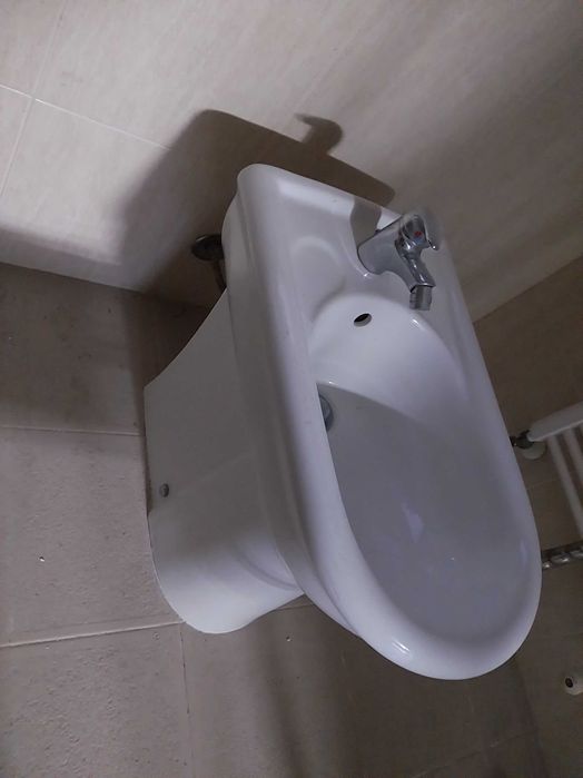 Bidé para pessoas com mobilidade reduzida