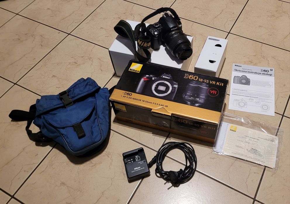 Nikon D60 lustrzanka + obiektyw VR + torba + BOX + gwarancja z zakupu