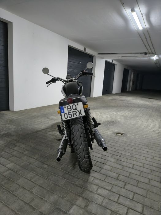 Triumph Bonneville t100