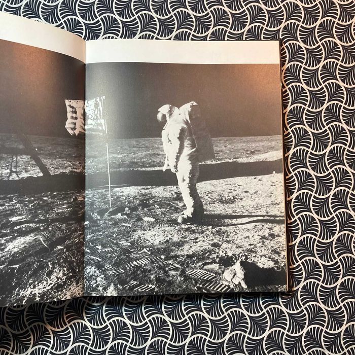 Headline Photography: The Pictures that Made The News - Harold Evans