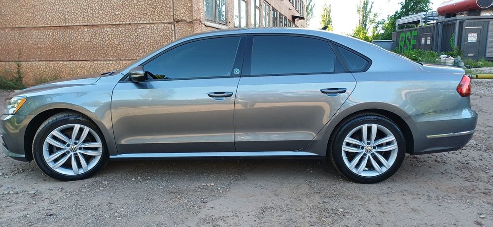 Продається Passat usa