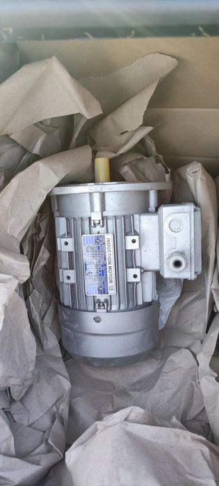 Новий Мотор 0,75kw 2800 обертів