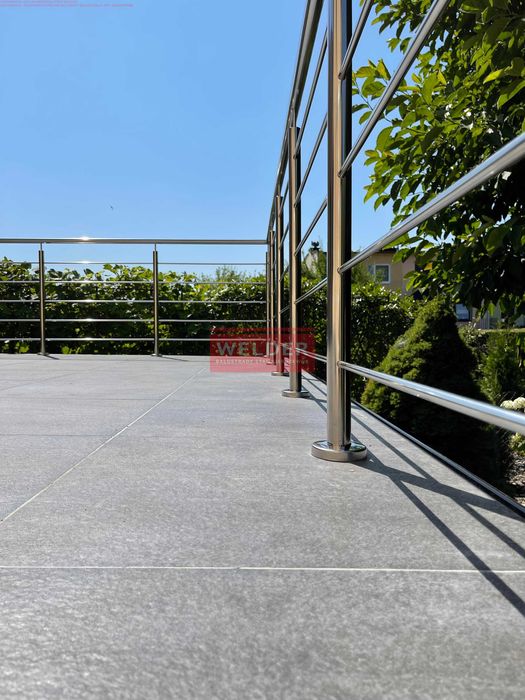 Balustrady ze stali nierdzewnej Barierka Szklana harfa malowane