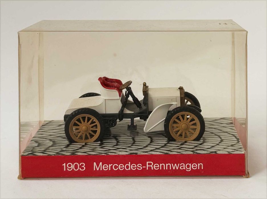 Cursor_1903 Mercedes-Rennwagen Esc.:1/43? 4 cilindros, 9,2 litros. Completo e como novo.