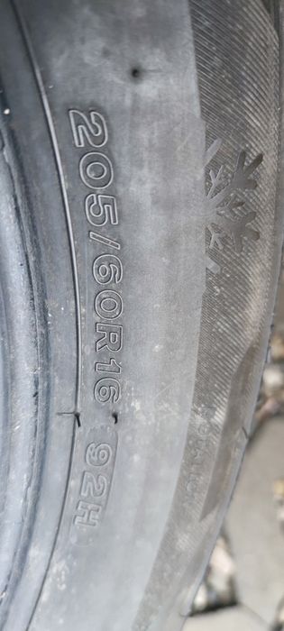 205/60/16 Bridgestone , Michelin, Continental