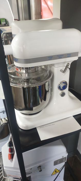 Міксер планетарний 7л / 10л, кремовзбивальна машина 10л