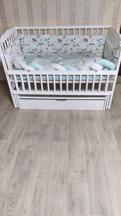 Бортики в дитяче ліжечко