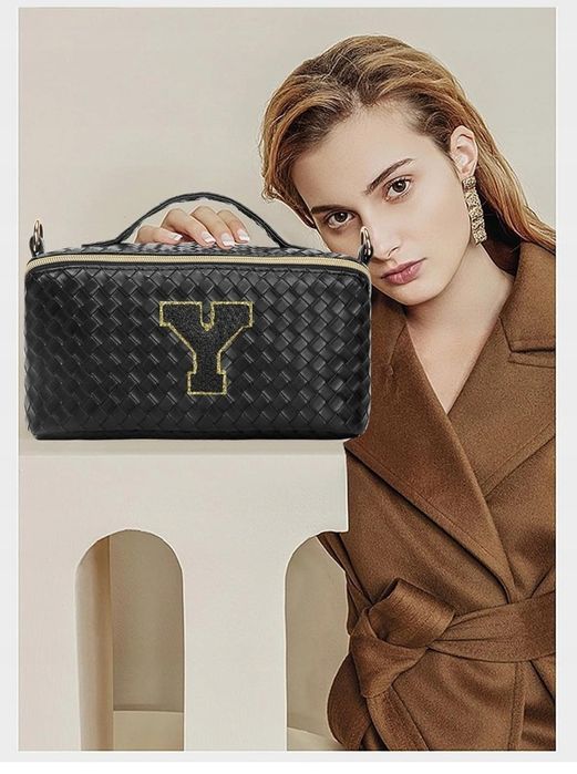 Kosmetyczka organizer do makijażu czarny z paskiem DECINIEE