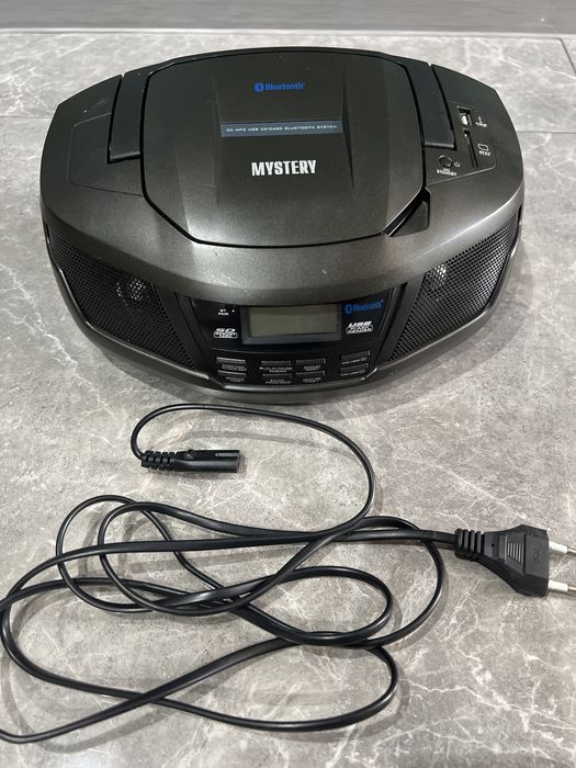 Магнитола, магнитафон, Магнітола, Стереомагнитола,  музичний центр