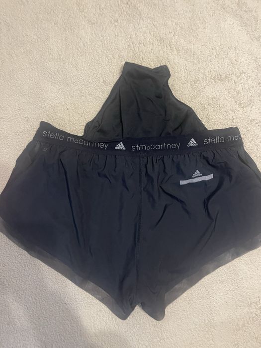 Спортивні шорти Stella McCartney.