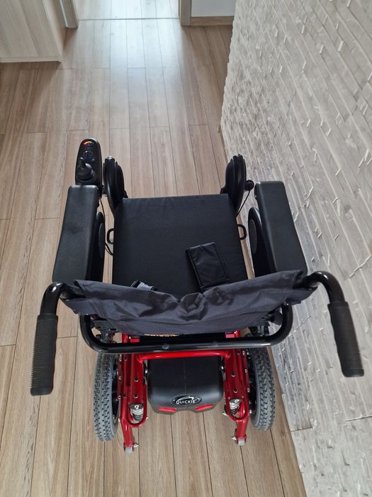 Wózek inwalidzki elektryczny Quicki Tango