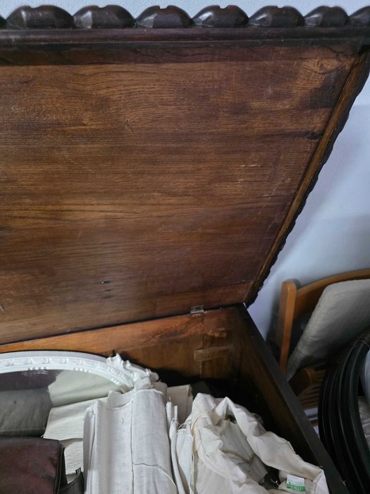 Baú/Arca madeira trabalhado