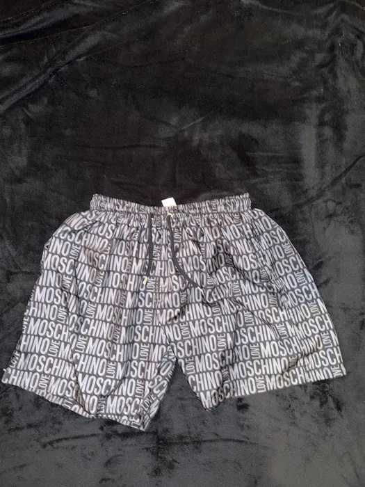 Spodenki kąpielówki Moschino rozm. XXL (bardziej L/XL) - 50 zł