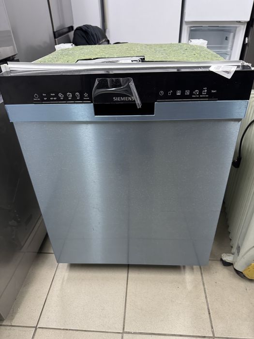 посудомийна машина BOSCH SMI4HTB31E SMI4HVS00E/49 Series 4