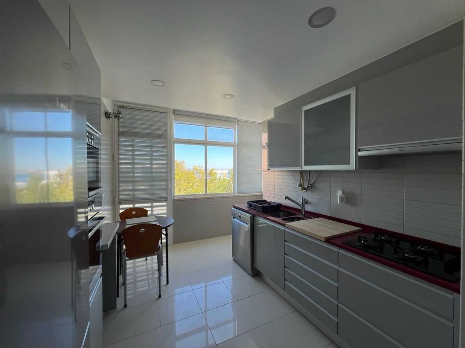 Apartamento T2 em Paço de Arcos