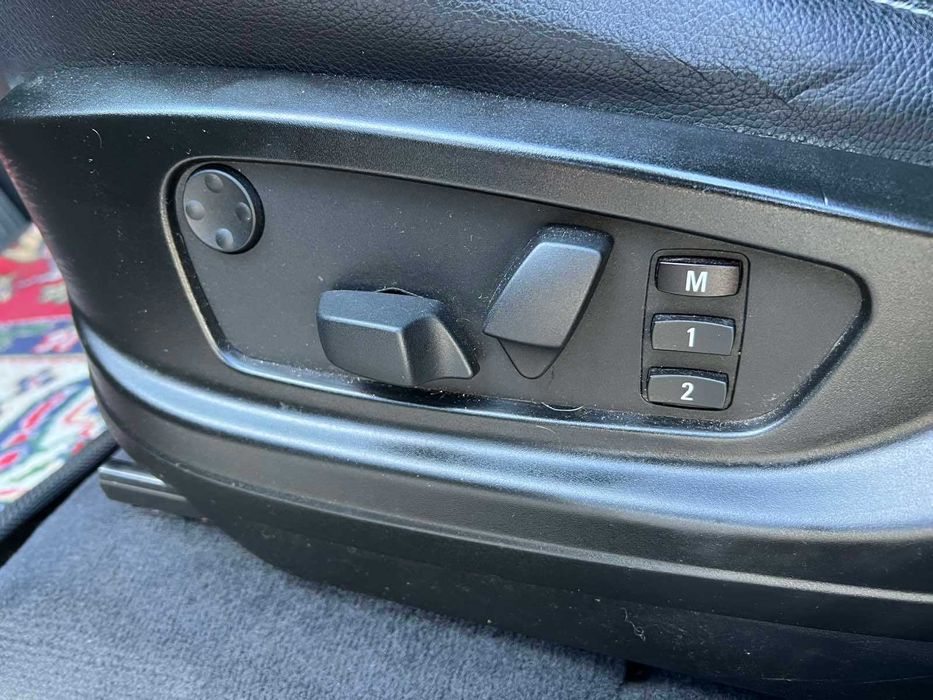 Продам BMW X5 2011 р. 3.0 дизель Гарний стан!