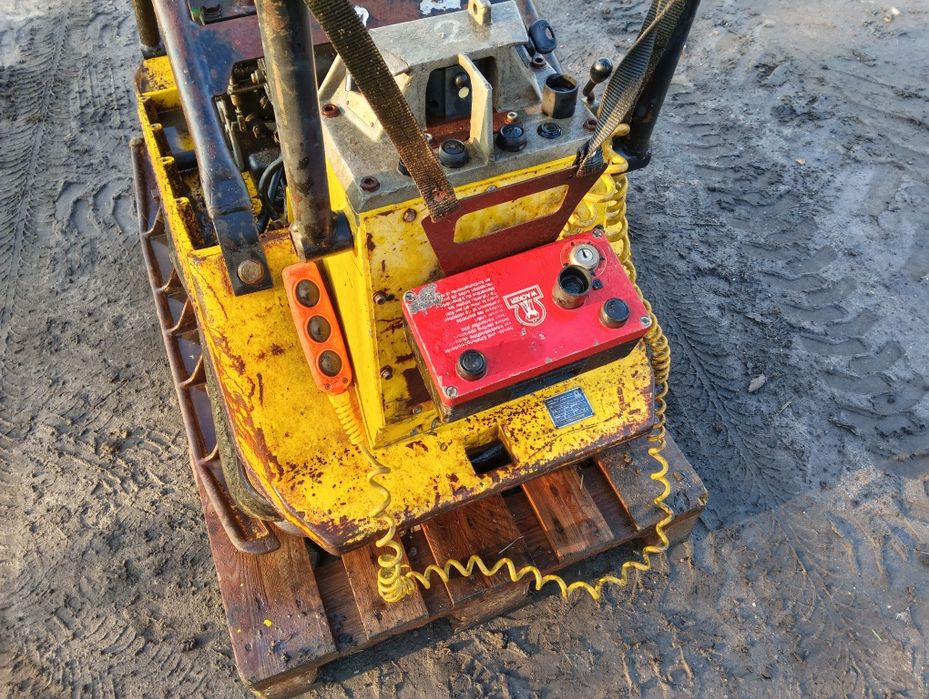 Zagęszczarka WACKER diesel 635kg z sterowaniem na pilot