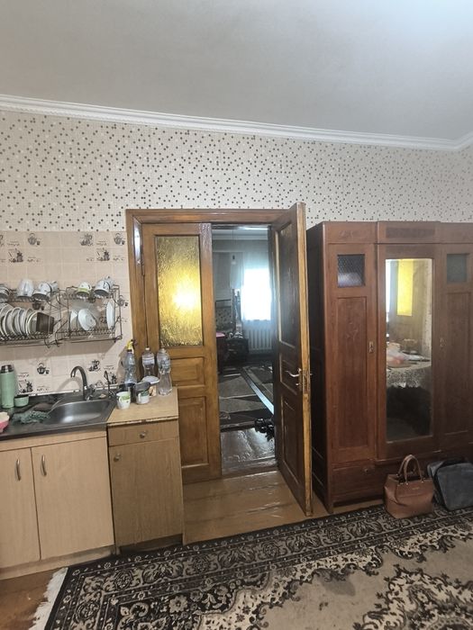 Продається будинок вул Червона Рута