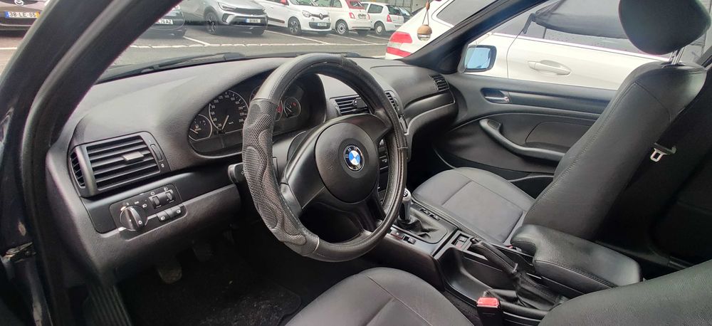 BMW 320 — fotografia 8