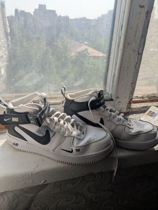 Nike Air Force 1