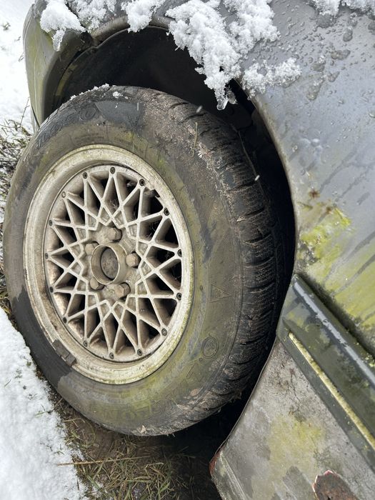 Продам Опель цілою бо по запчастинах Є Декілька варіантів