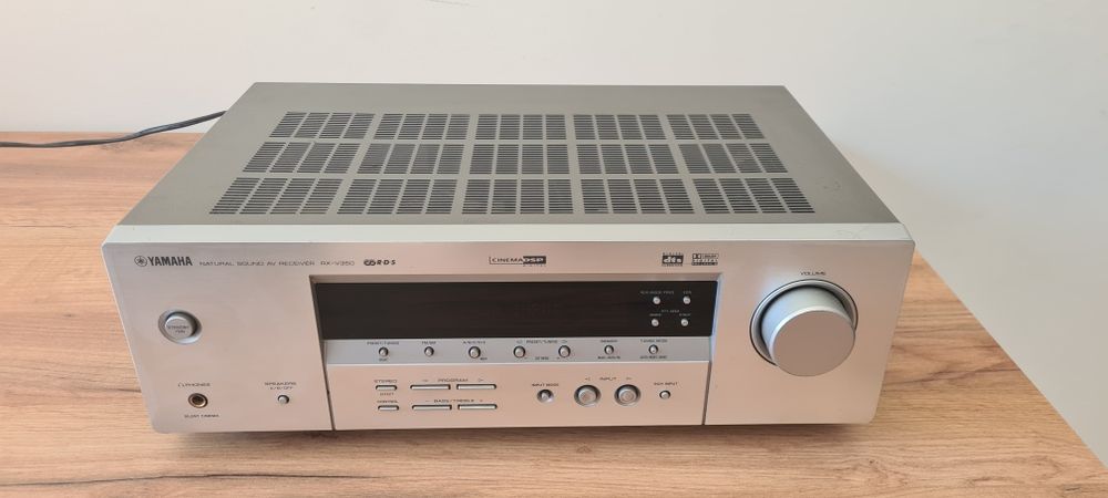 Yamaha RX V350 Amplificador 100W