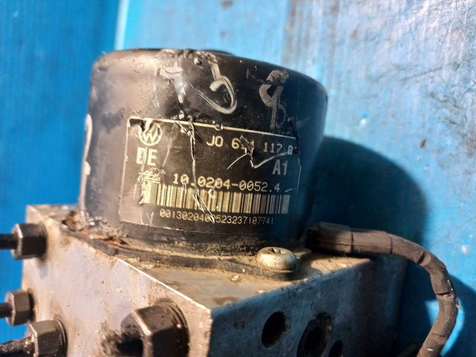 Pompa ABS Golf Sharan A3 Alhambra Bora Leon Octavia