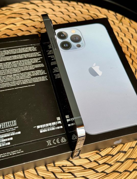 iPhone 13 Pro Max — novo (bateria 100%)