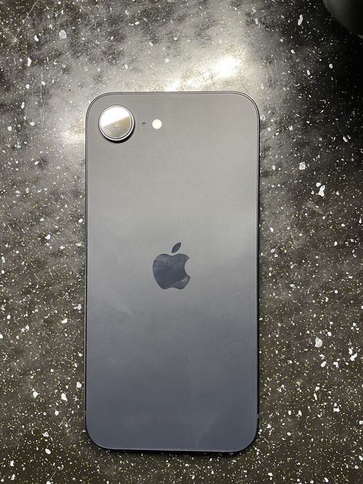 Айфон 16 е перепрошить