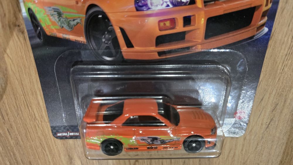 Hot wheels premium Nissan Skyline GT-R