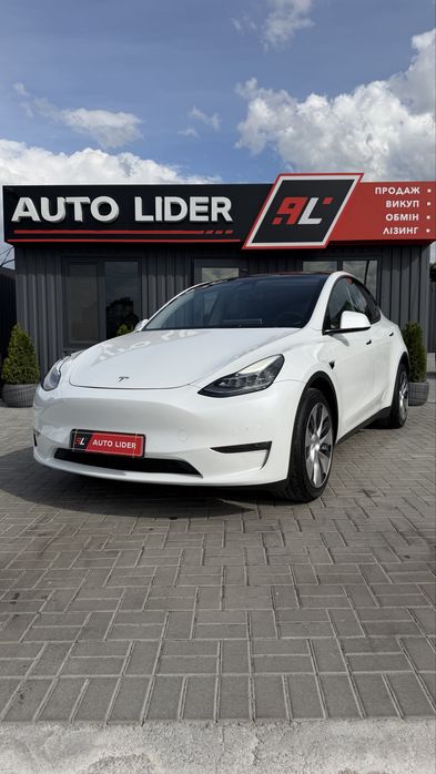 Tesla Model Тесла Модел Y Dual Motor 2022 р 82кВт Запас ходу 500км