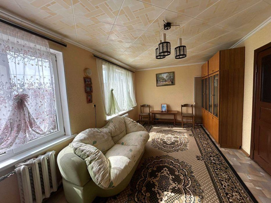 Продаж затишного будинку в Довгинцівському районі