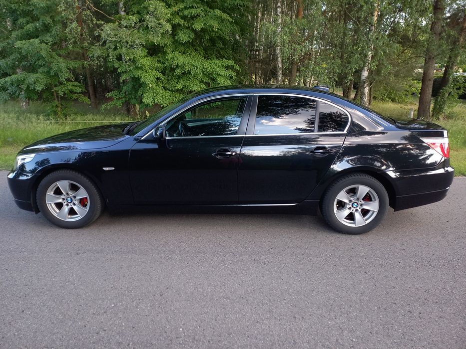 BMW E60 520d sedan