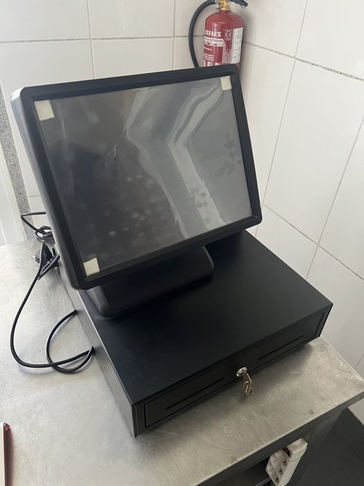 POS completo, ecra tactil, gaveta, impressora etc…