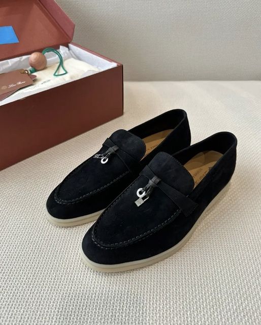 Лофери жіночі Loro Piana, бежеві та чорні, 36-41 розміри