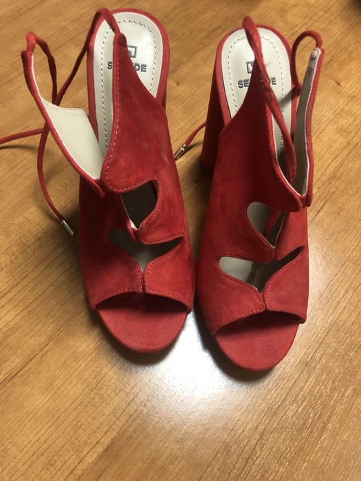 Vendo sandalias usadas 1 vez