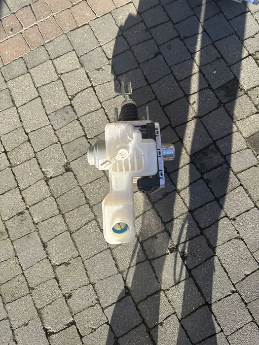 Mazda cx60 2,5 hybryd 2023 pompa hamulcowa serwo KR9V 43 9A0 B