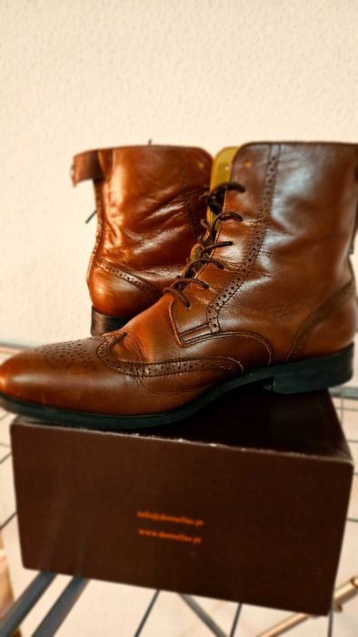Botas Produção Artesanal D´Ornellas,  Homem em Pele Castanha Tam. 41,5