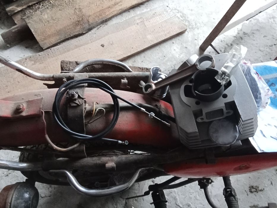 Продам мотоцикл мінськ 125 з новими запчастинами по запчастинах