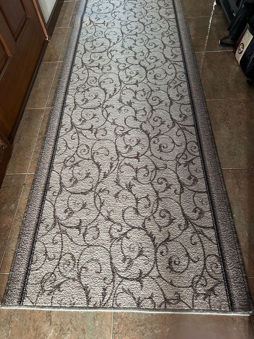 os tapetes estão em muito bom estado