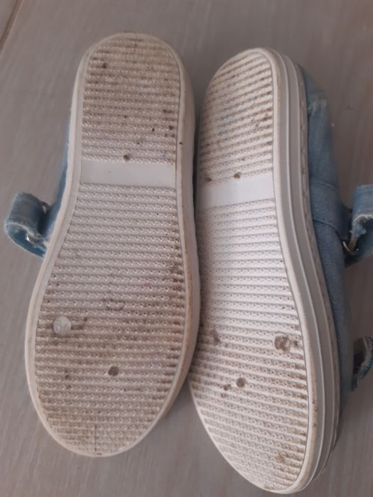 Oddam buty jednorozce dla dziewczynki